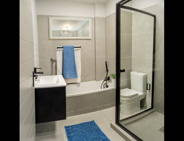 2 BEDROOM APARTMENT FOR SALE IN WATERKLOOF RIDGE